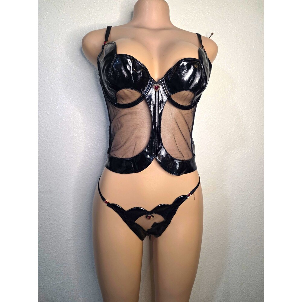 Honey Birdette